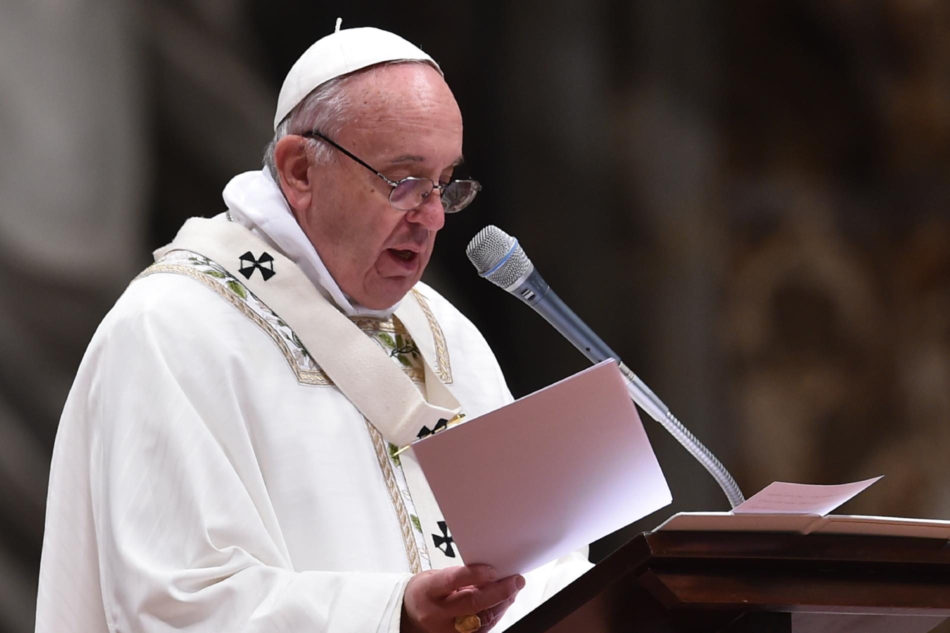 Ferenc pápa: az egyház ne féljen az egyszerű emberekkel azonosulni!