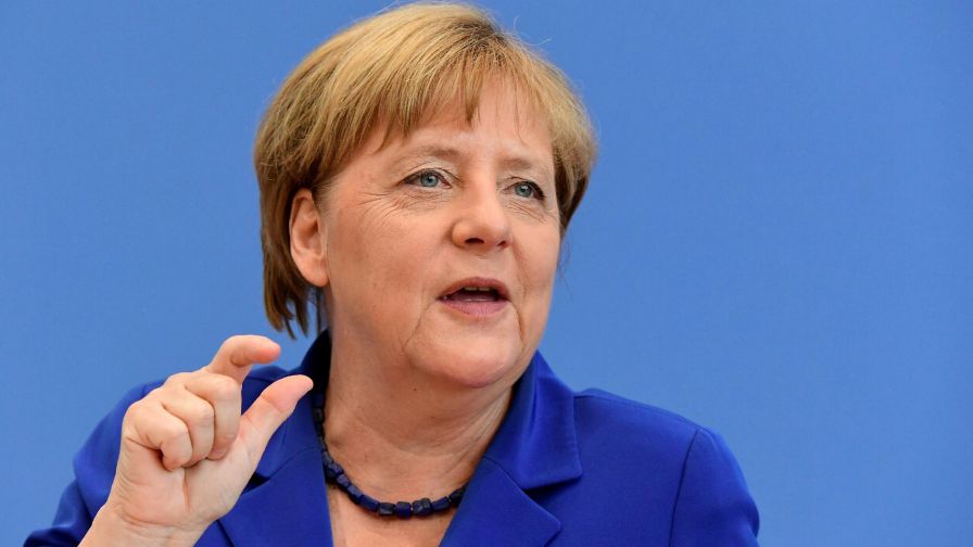 Angela Merkel: Fontos az együttműködés a szabályozatlan migráció ellen a gócpontnak számító Nigerrel