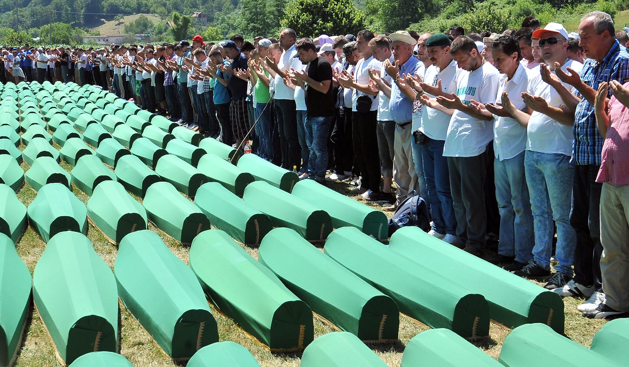 Brüsszelben a srebrenicai mészárlásra emlékeztek 