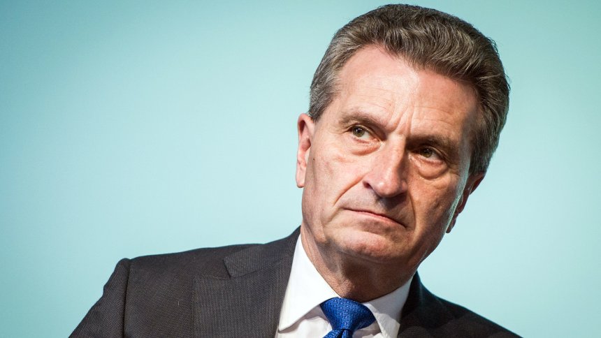 Oettinger: A migráció és a EU-s költségvetés nem összekeverendő