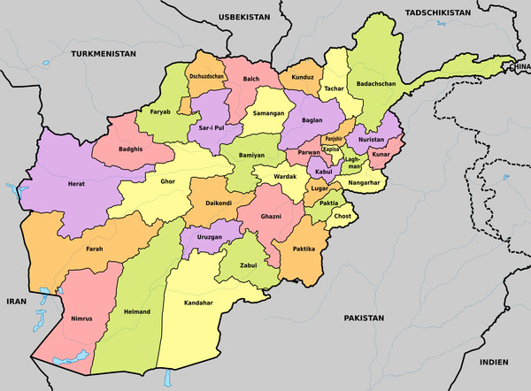 Civilek haltak meg egy afganisztáni tálibok elleni légicsapásban