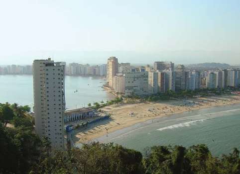 Lövöldözés volt egy brazíliai tengerparti strandon