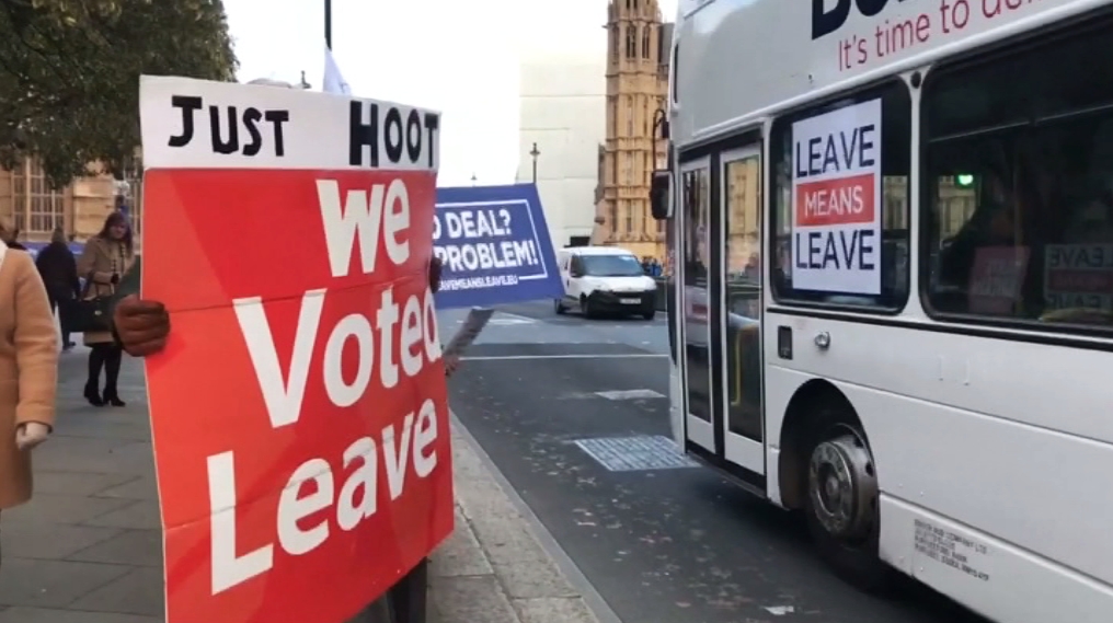 Ma szavaz a londoni alsóház a brexit-megállapodásról