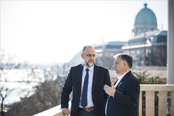 Orbán Viktor és Kelemen Hunor erős kárpát-medencei magyar képviseletet szeretne az EP-ben