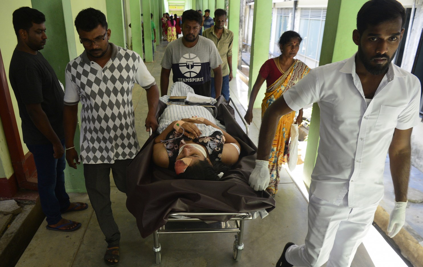 Áder János részvétét fejezte ki a Srí Lanka-i áldozatok családtagjainak