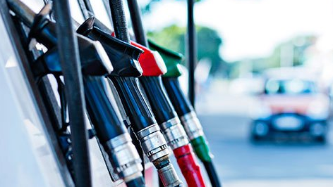 Emelkedik a benzin ára pénteken