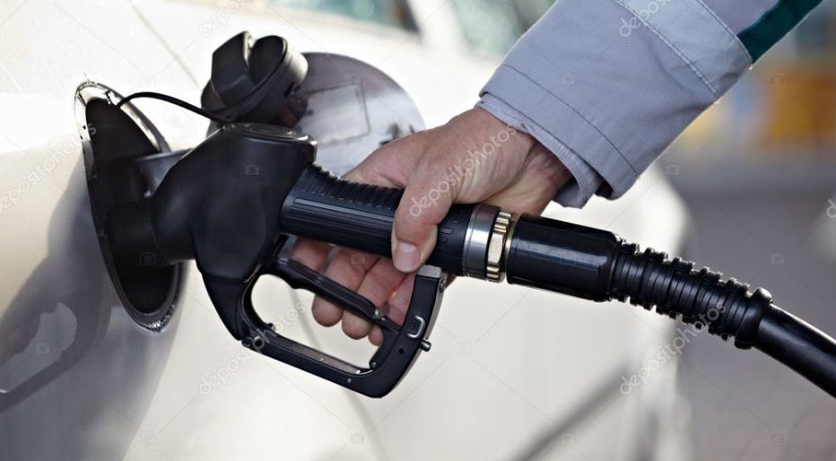Csökkent a benzin ára 