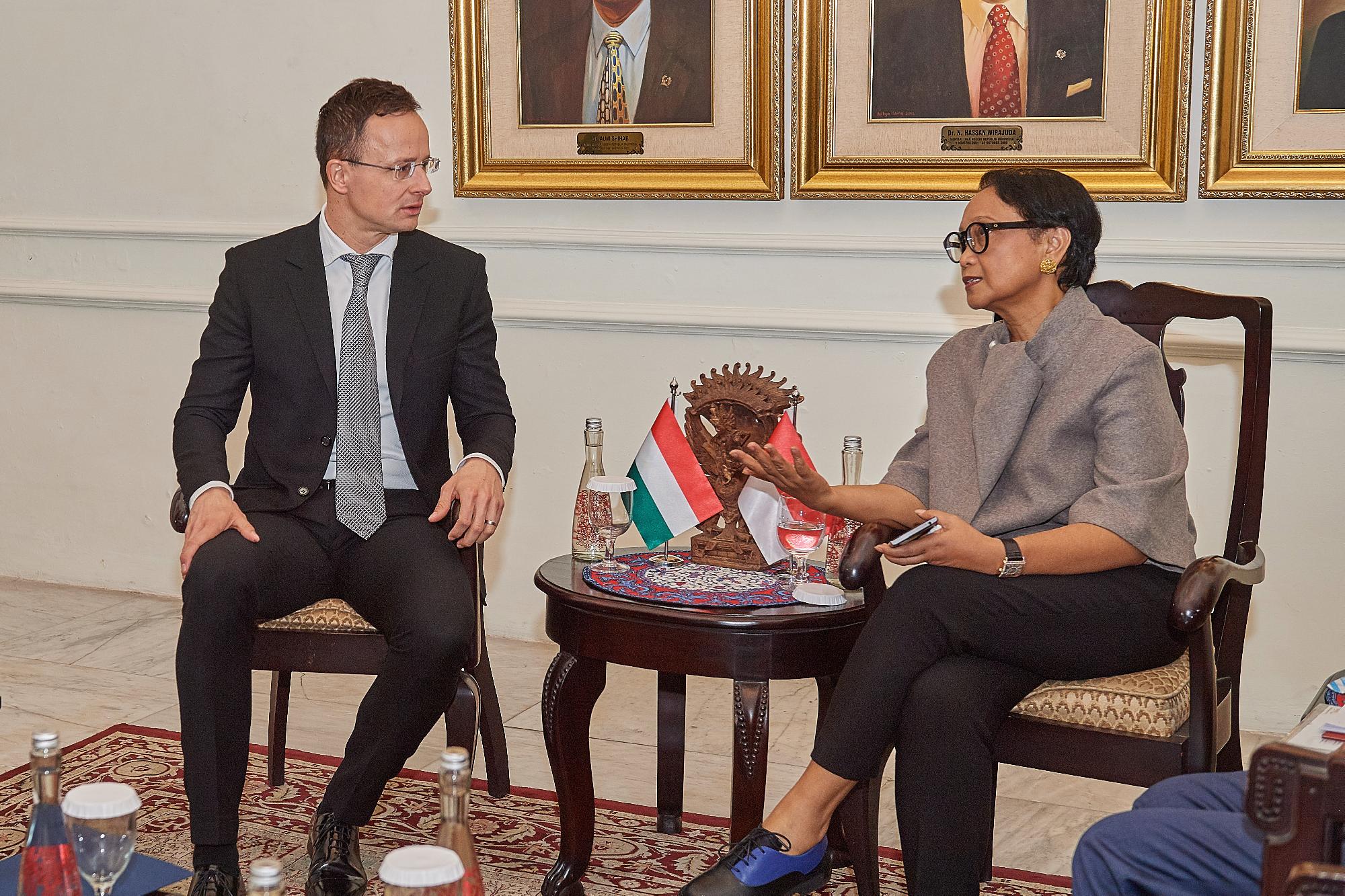 Indonézia és Magyarország ötszázmillió dolláros közös befektetési alapot hoz létre