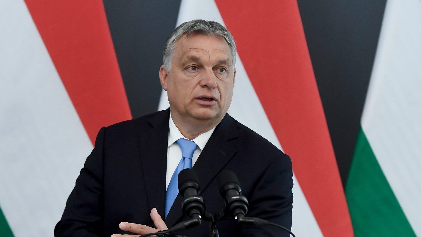 Orbán Viktor a francia Republikánusok vezető politikusával tárgyalt