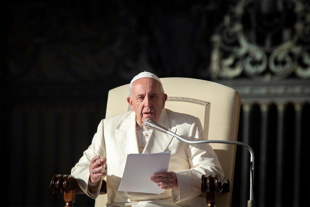 Ferenc pápa mérsékletes ünneplést szorgalmazott advent első vasárnapján