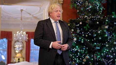 Johnson: Sokkal jobb lesz az idei karácsony, mint a tavalyi volt