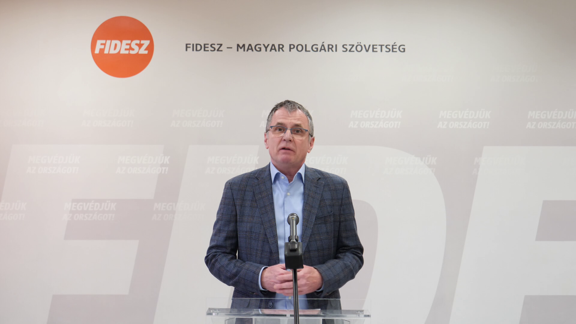 Fidesz: A baloldal megszorításokat és nyugdíjcsökkentést hozna