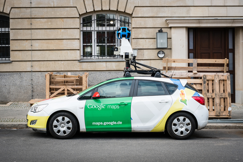 Több magyar városban indulnak el újra a Google autói 