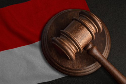 Indonéziában sorozatos nemi erőszakért halálra ítéltek egy iskolaigazgatót