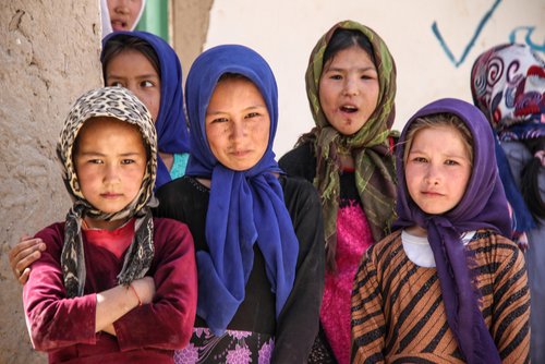 A tálibok vallási iskolává alakították egy afgán magántelevízió székházát