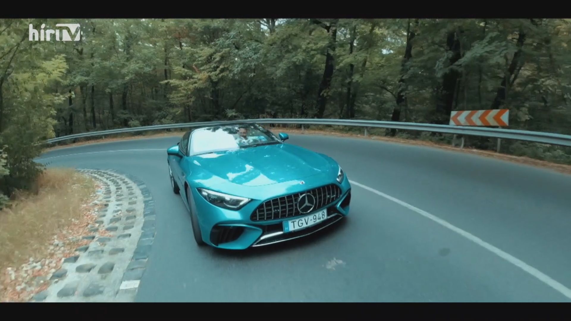 StartStop: Teszteltük az összkerekes Mercedes SL-t
