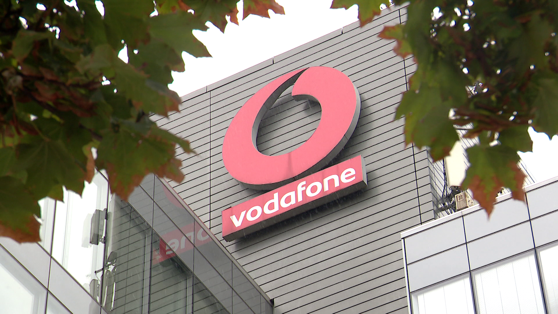 Nagy Márton: Aláírták a Vodafone megvásárlásáról szóló megállapodást