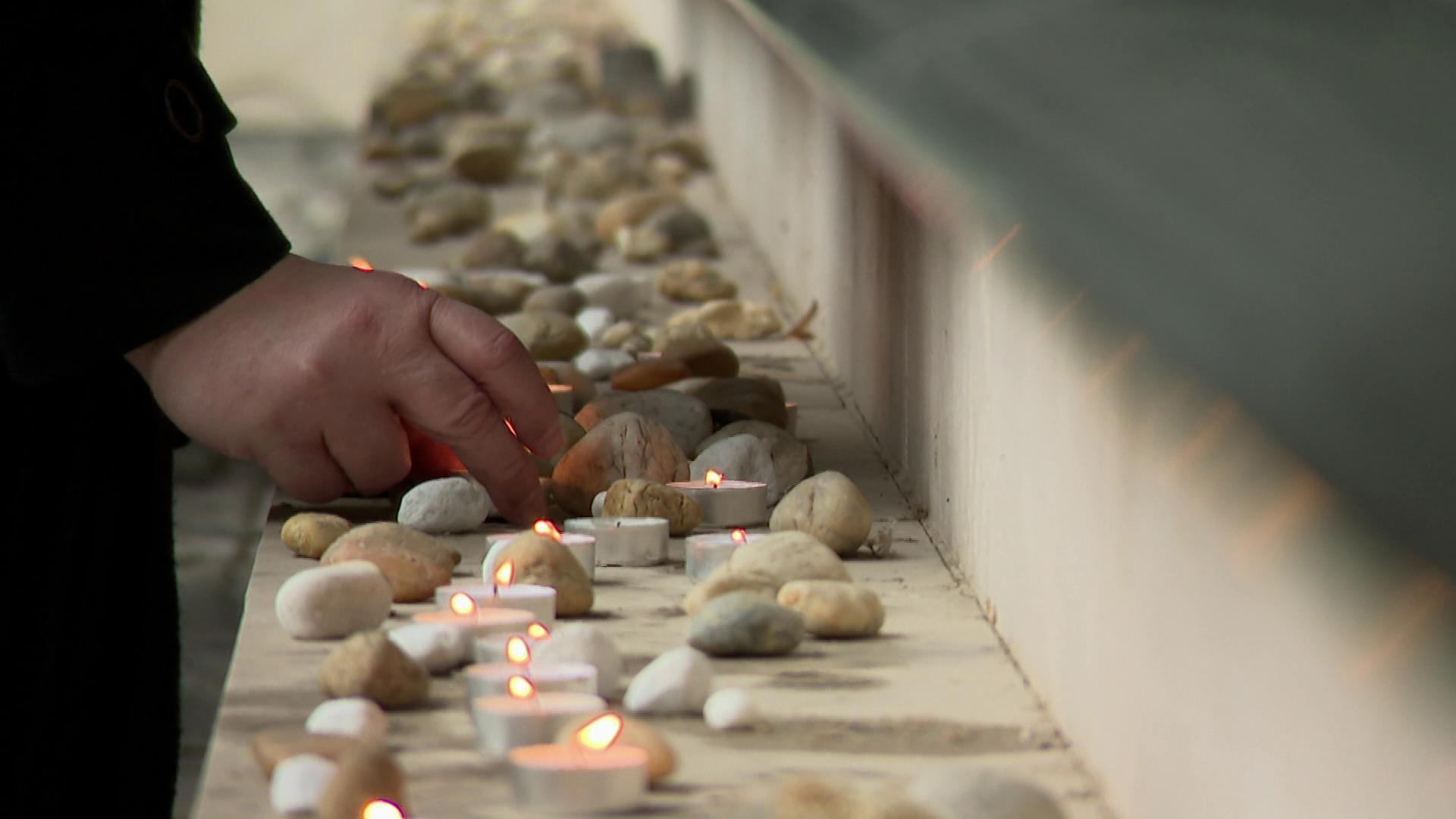 A holokauszt áldozataira emlékezik a világ