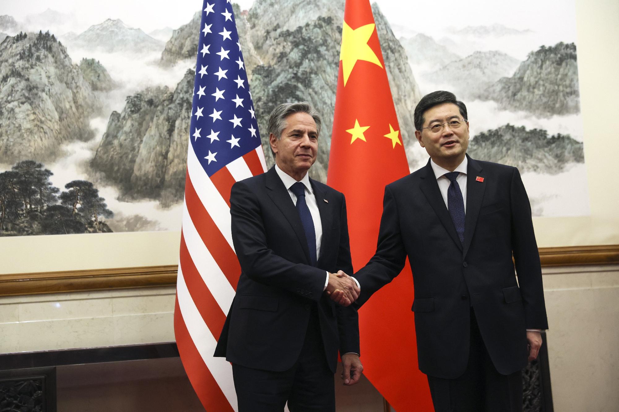 A nyílt kommunikációs csatornák fenntartása mellett érvelt Pekingben az amerikai külügyminiszter