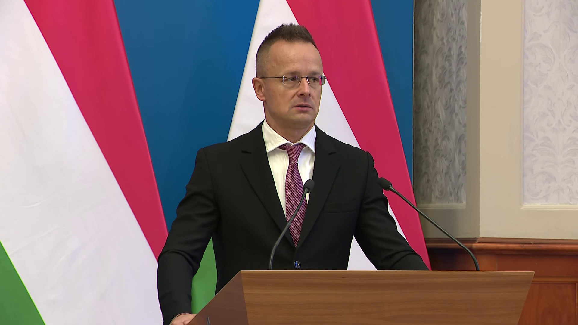 Szijjártó Péter reagálása az észt miniszterelnök „megdöbbenésére”