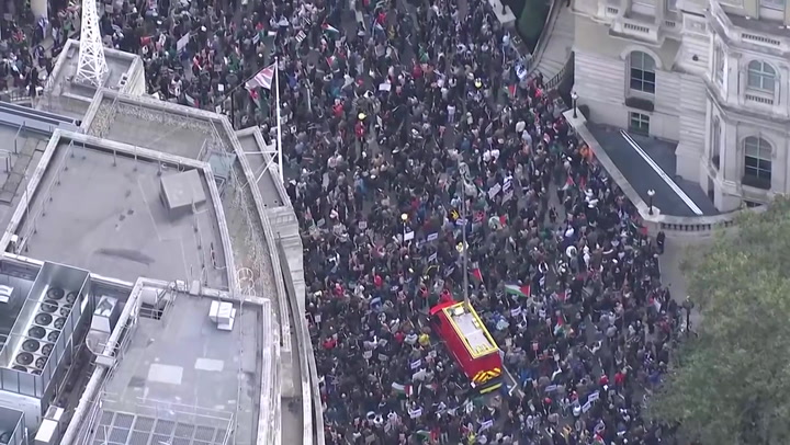 Százezer ember tüntetett Londonban a palesztinok mellett