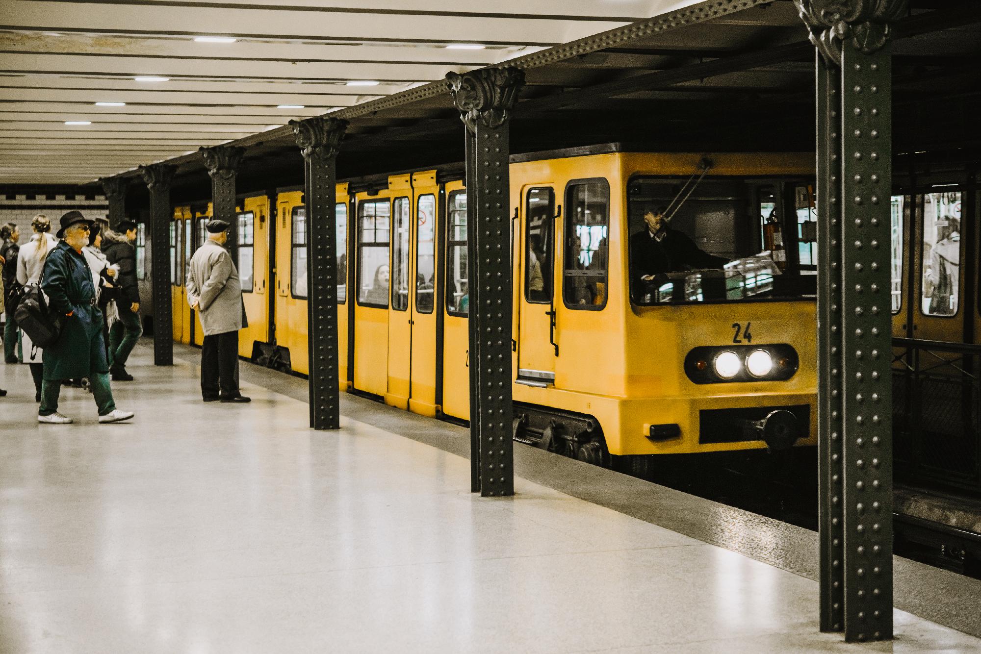 A kisföldalattira is kiterjeszti a digitális fizetést a BKK