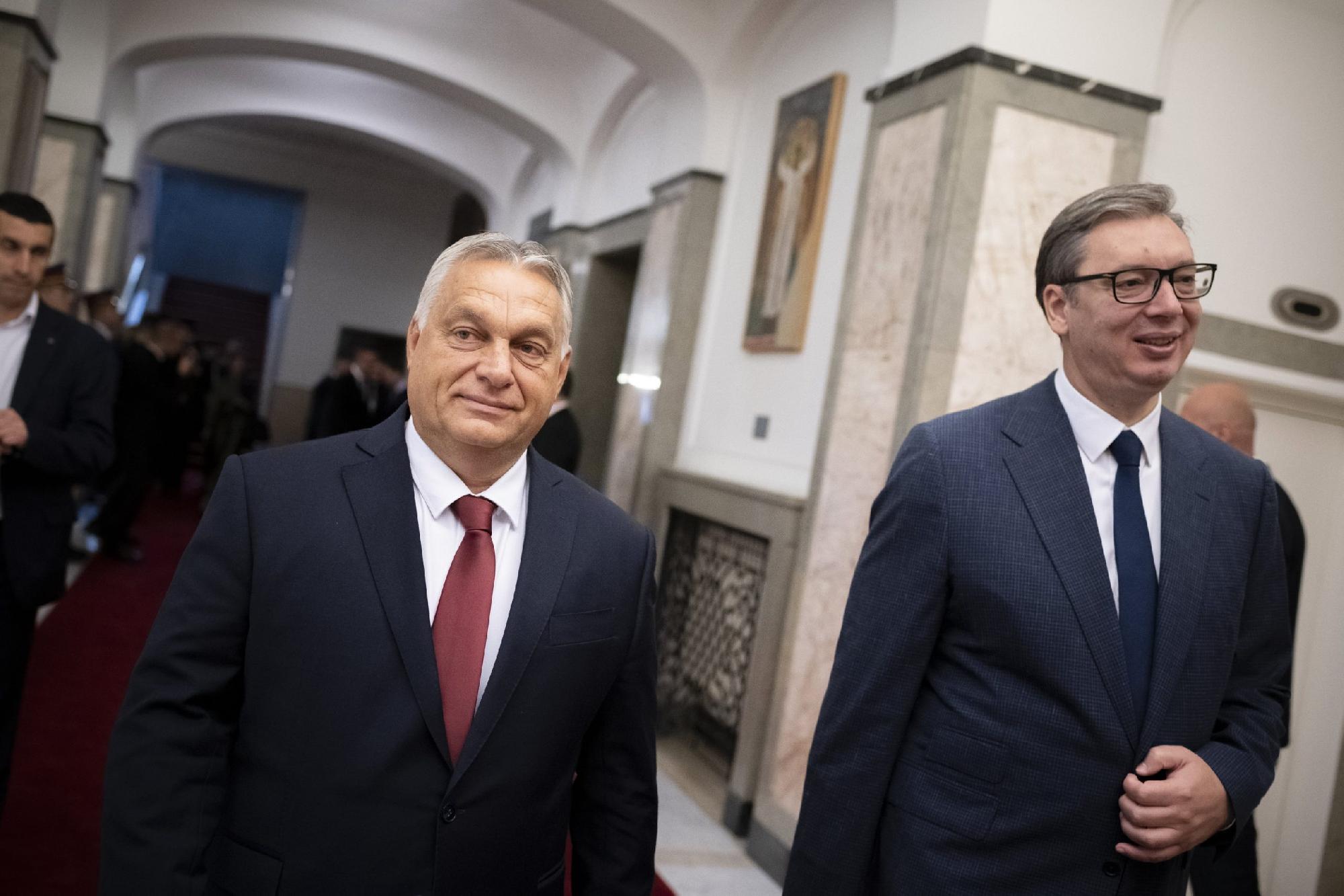 Orbán Viktor: Szeretjük a hazánkat, és készen állunk harcolni érte