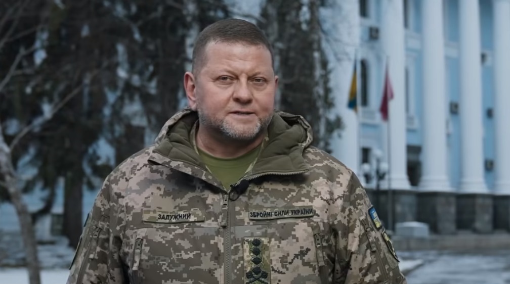 Messzire küldte Zelenszkij az ukrán fegyveres erők volt parancsnokát 