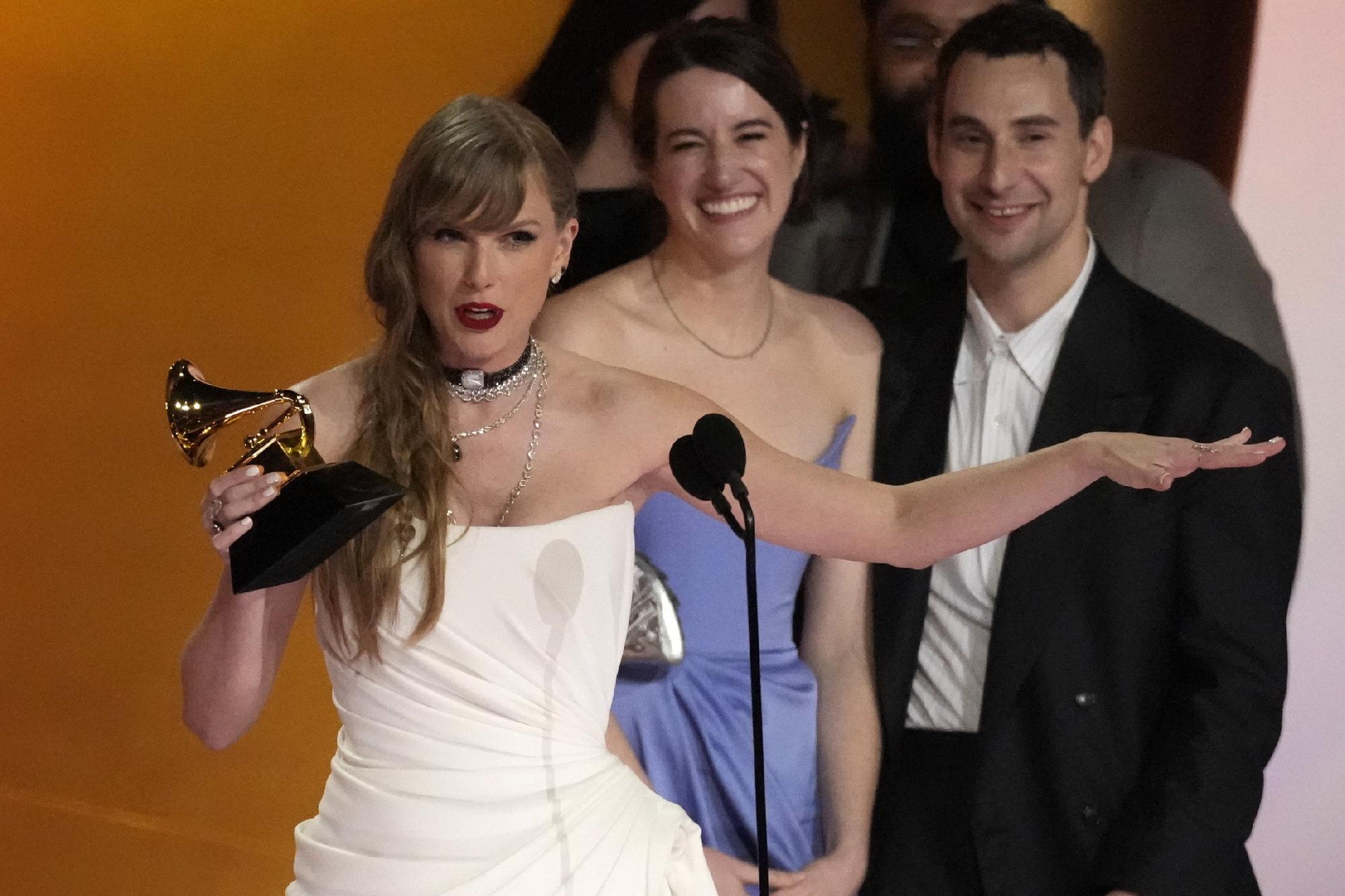 Grammy-díj - Taylor Swift negyedszer is elnyerte a legjobb album díját