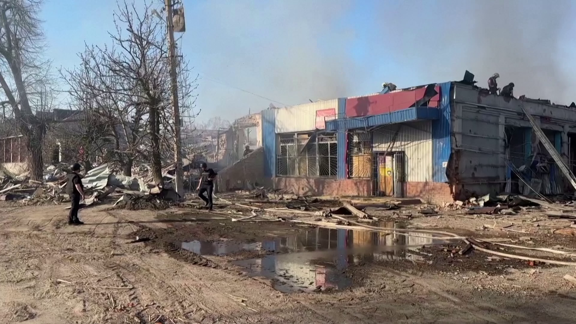 Oroszország fokozza támadásait Ukrajna energetikai létesítményei ellen + videó