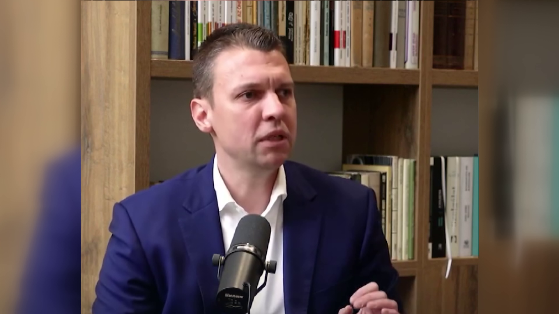 Menczer Tamás: Magyar Péter politikai szerepvállalását régen előkészítették + videó