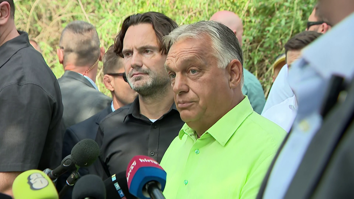 Orbán Viktor ki kell maradni a háborúból és a blokkosodásból videó