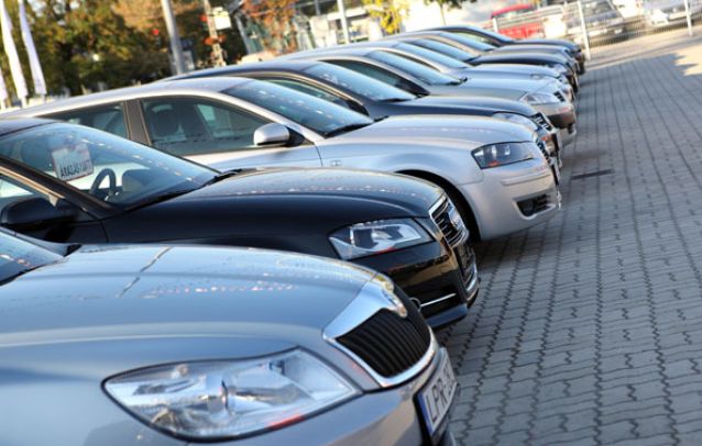 MGE: júliusban nőtt az új autók eladása 