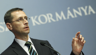 Varga Mihály: A kormány a jövő év elején újabb gazdaságvédelmi intézkedéseket vezet be
