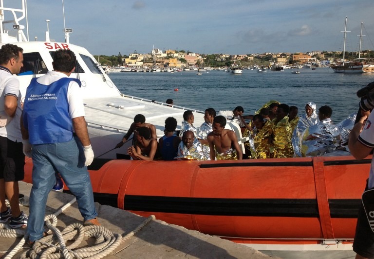 Lampedusa ismét teljesen megtelt illegális bevándorlókkal