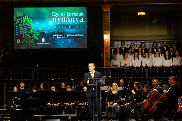Orbán Viktor beszédet mond a megújult Zeneakadémiát megnyitó gálaműsoron