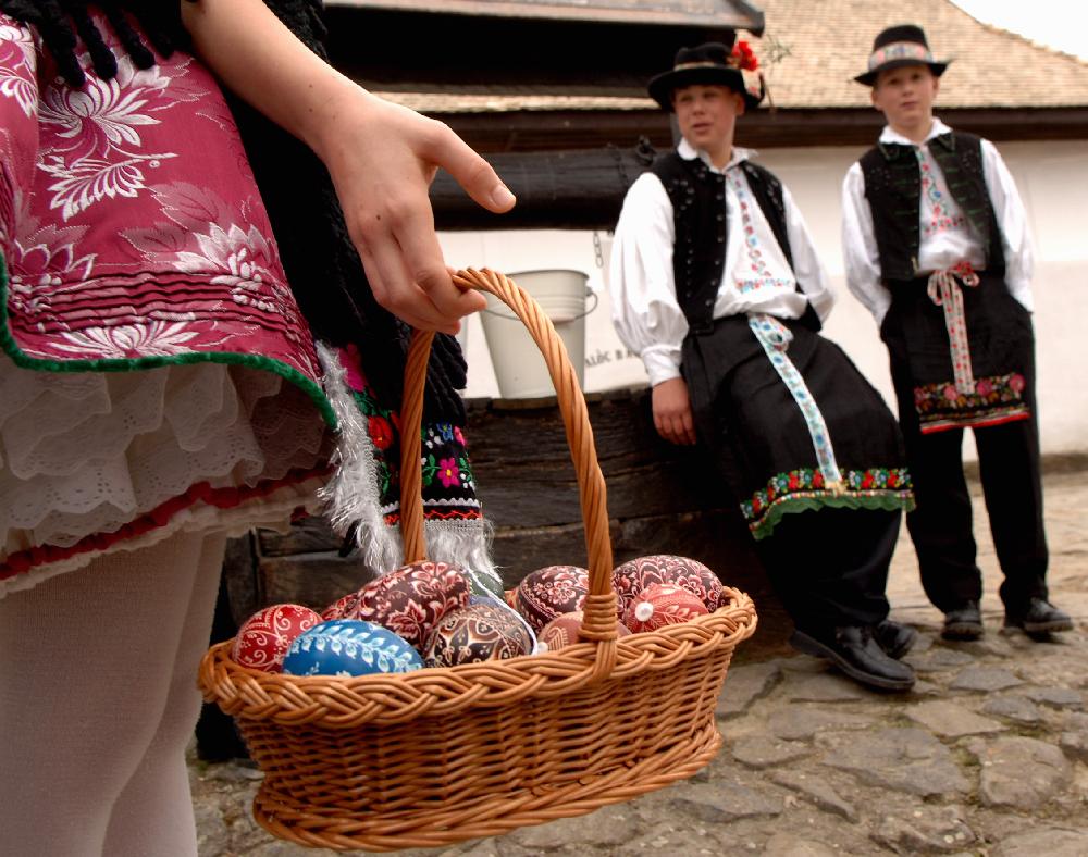 Locsolkodás és tavaszváró mulatság lesz húsvétkor a Szentendrei Skanzenben
