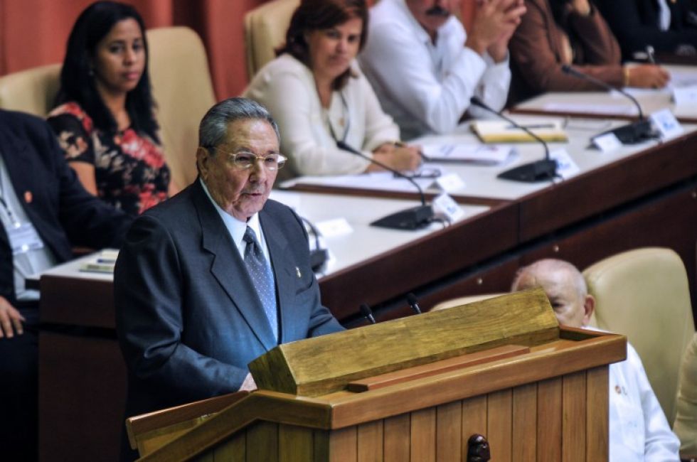 Bejelentette lemondását Raúl Castro kubai pártelnök