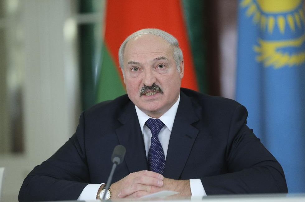 Lukasenka orosz-ukrán találkozót javasol Minszkben