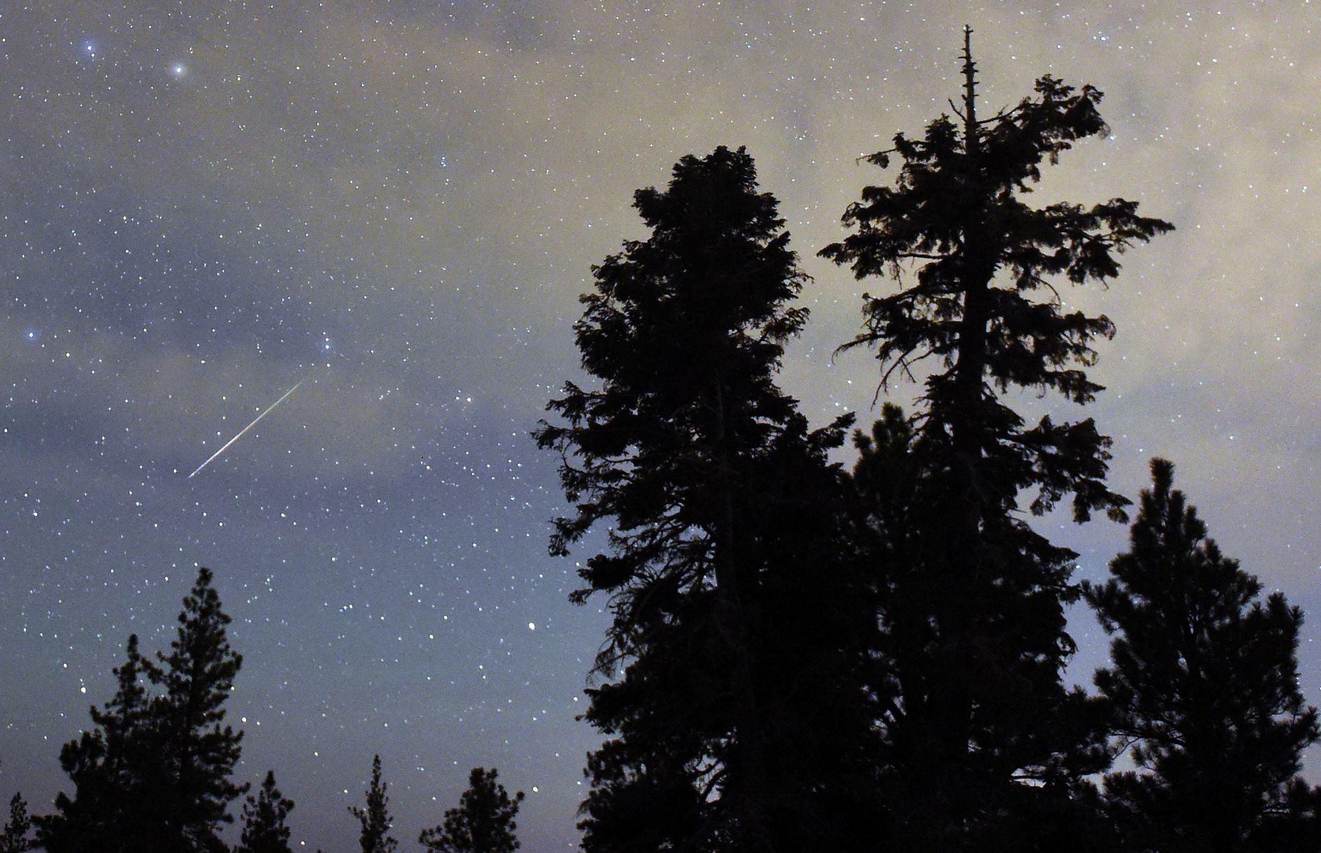 Csillaghullást észleltek Amerikában, egy múzeum 25 ezer dollárt ad minden nagyobb meteoritért