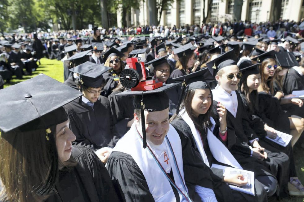 A népesség több mint harmada diplomás