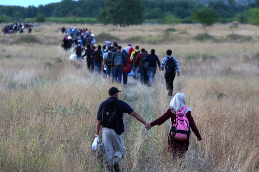 Szíria - Tízezrek menekültek el otthonaikból a török határ felé az utóbbi napokban