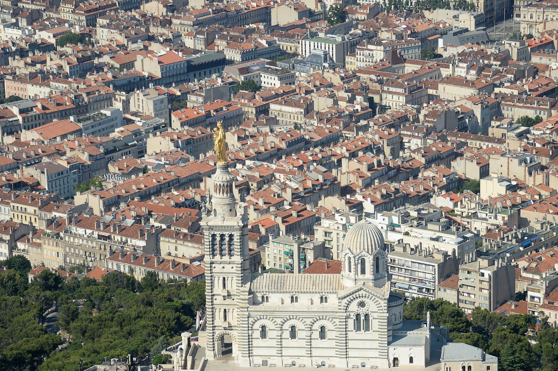 A képviselőház elfogadta a Notre-Dame helyreállításáról szóló törvényt