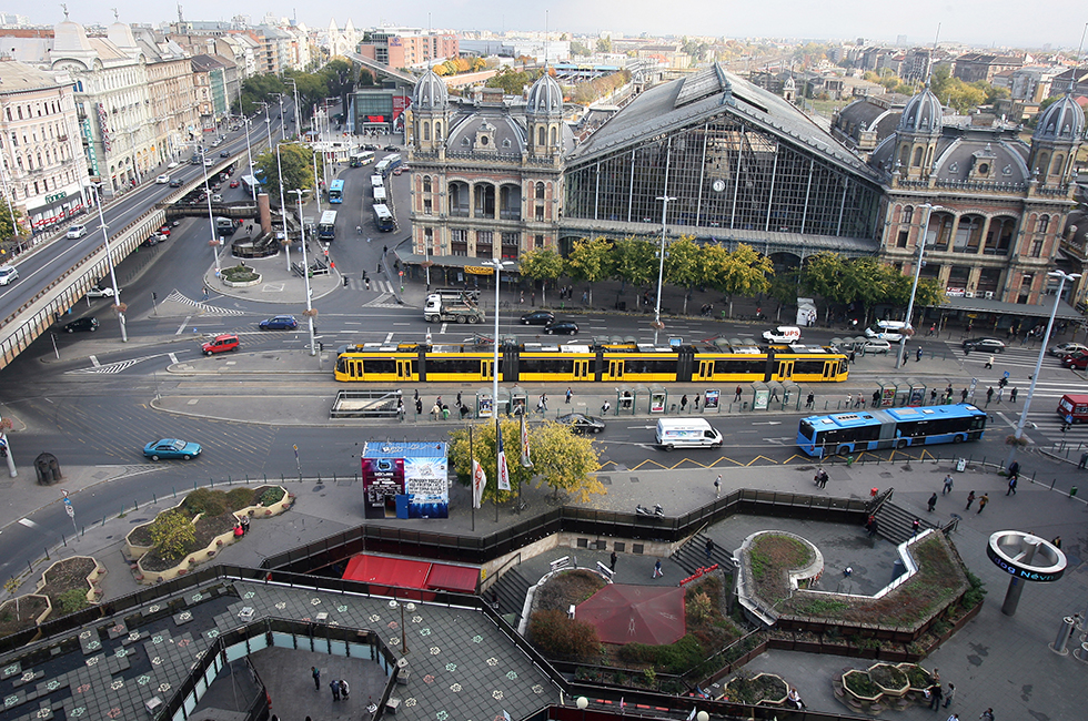 Szerdától új menetrend lép érvénybe a budapesti tömegközlekedésben