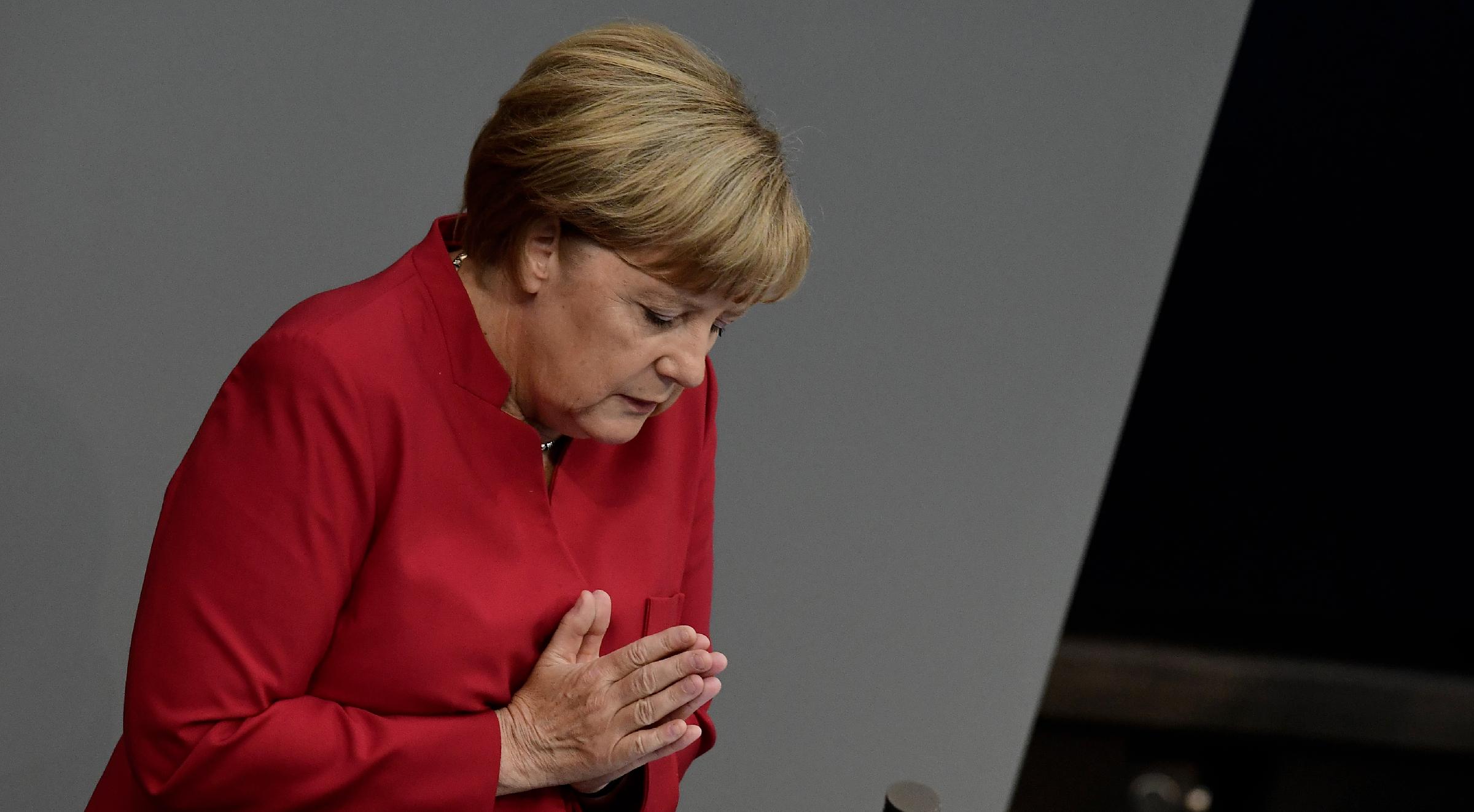 Merkel: Nem biztos, hogy érvényesül a csúcsjelölti rendszer az EB-elnöki tisztség betöltésében