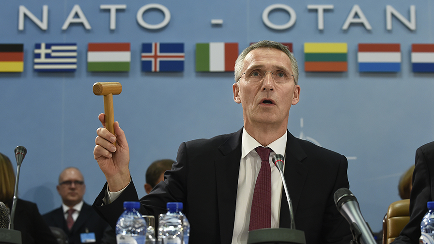Az INF-szerződést egyoldalúan Oroszország fenyegeti a NATO főtitkára szerint