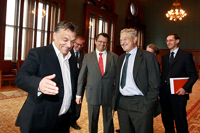Soros György és Orbán Viktor 2010-ben. A kvótákról hasonlóan gondolkodnak