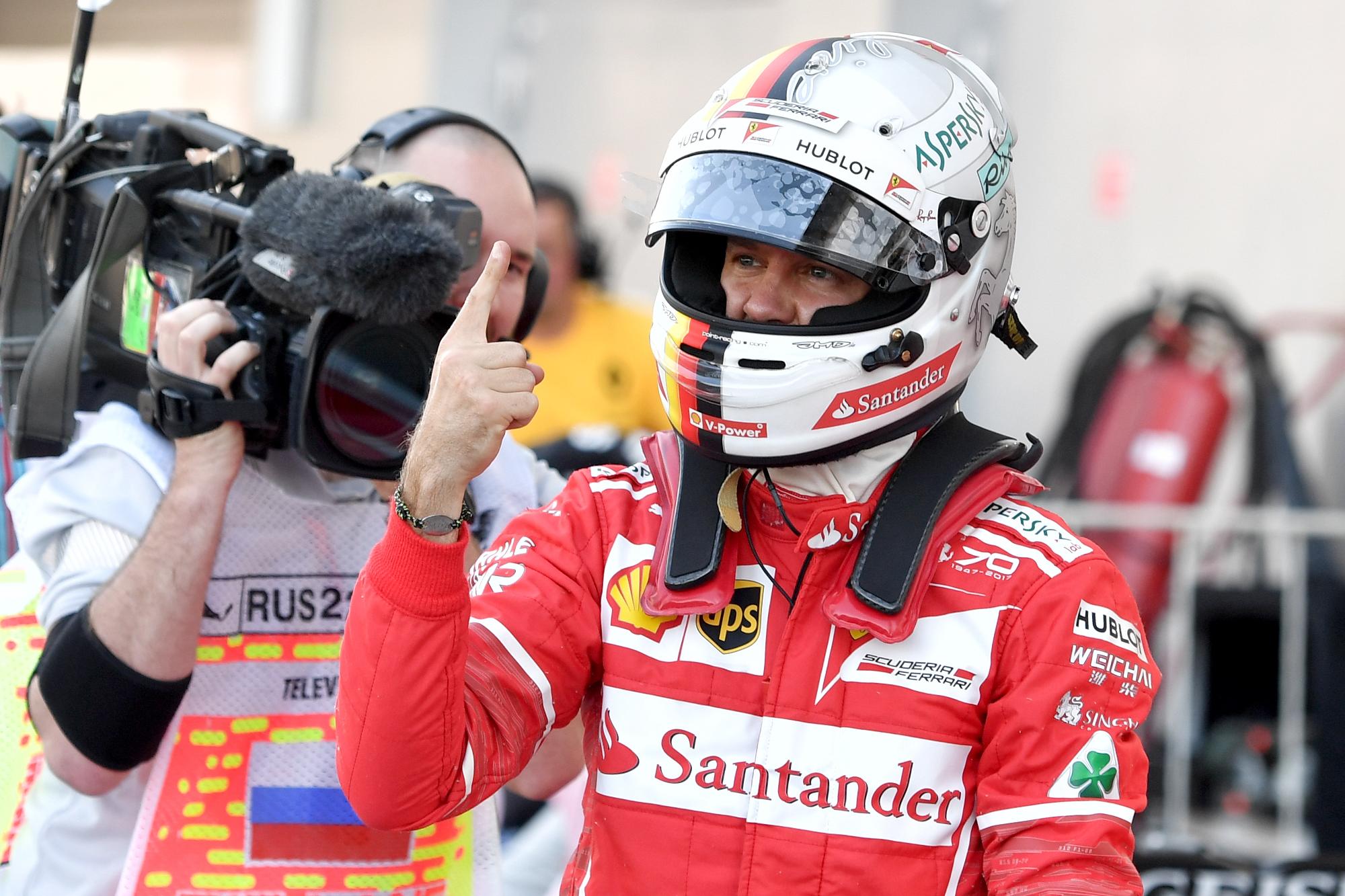 Vettel lett az első, mégis Hamilton győzött a Kanadai Nagydíjon