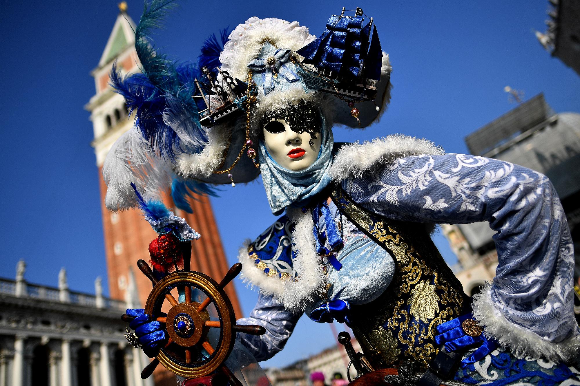Számolni fogják a turistákat a Velencei Karnevál idején