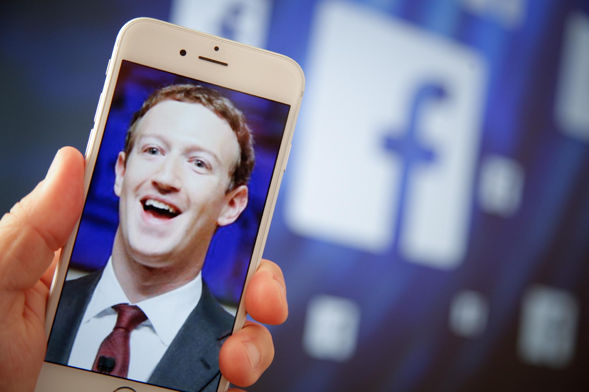 NAIH: a Facebooknak írásbeli garanciát kell adnia az adatok védelmére